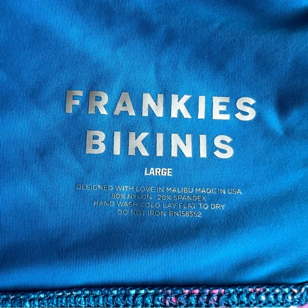 Frankie's Bikinis Connor Bikini Top Size Large